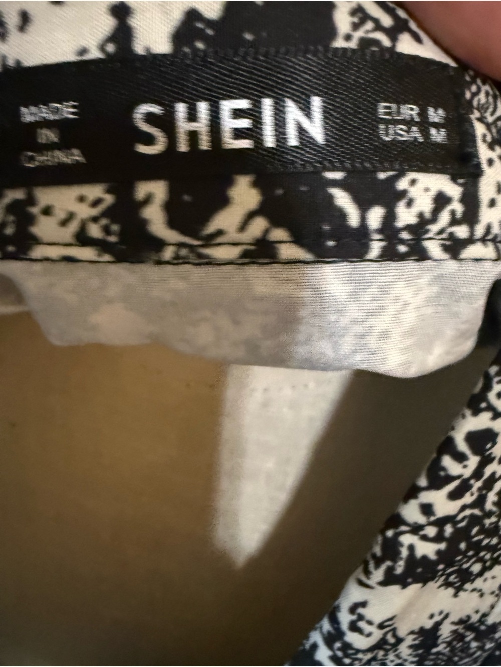 Black & White Printed Women's Button Down Shirt - Picture 8 of 9